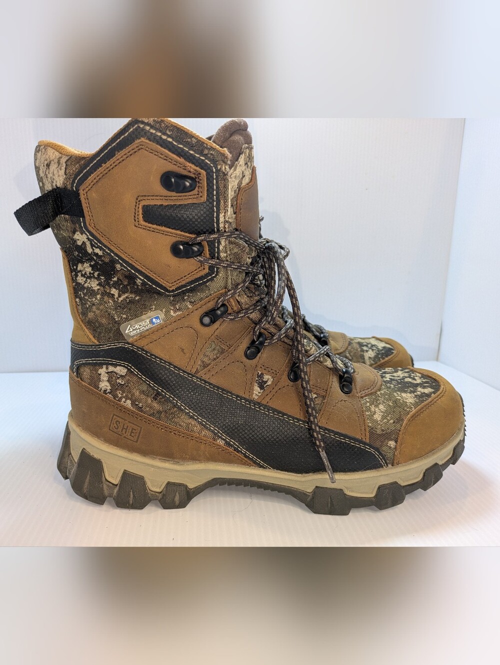 SHE Outdoor Camo Hunting Boots Womens 10 3M Thinsulate Waterproof